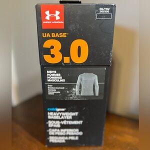 NWT Under Armour Men’s Base Layer Crew Shirt